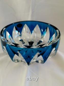 Cristal Saint-Louis France très grande coupe bleu en cristal en parfait état