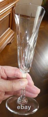 Cristal Saint Louis modèle Cerdagne 7 flûtes à champagne en cristal SUPERBE