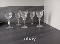 Cristal de Saint Louis 5 Verres à vin Rouge modèle Tommy ht. 17 Cm Signée