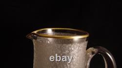 Cruche en cristal de Saint Louis modèle gravé acide a fond moiré