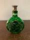 Flasque Gravée Verte En Cristal De Saint Louis Modèle3