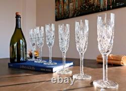 Florence, cristal Saint Louis. 6 flûtes à champagne. H21,5cm. Estampillé