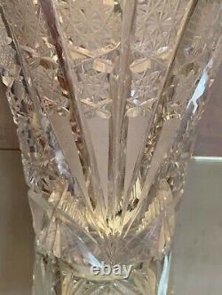 Grand vase en cristal taillé Baccarat, Saint Louis