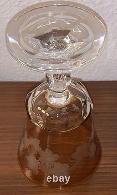 Grand verre d'apparat en cristal jaune d'argent Baccarat St Louis Bohême