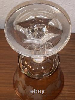 Grand verre d'apparat en cristal jaune d'argent Baccarat St Louis Bohême
