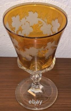 Grand verre d'apparat en cristal jaune d'argent Baccarat St Louis Bohême