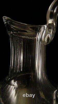 Grande cruche aiguière en cristal de Saint Louis modèle Thistle non doré