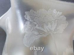 Grande tulipe globe lampe en cristal Baccarat Saint Louis XIXe dégagé à l'acide
