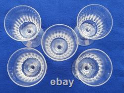 Hauteur 15,6 cm lot 5 verres a eau vin cristal saint louis modèle Sisley