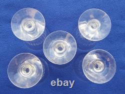 Hauteur 15,6 cm lot 5 verres a eau vin cristal saint louis modèle Sisley