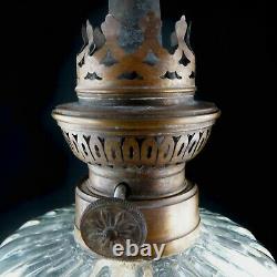 LAMPE A PETROLE Ancienne Cristal Verre victorian/baccarat/saint-louis/oil lamp