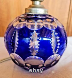 Lampe Boule En Cristal Taille De Couleur Bleue Cobalt Saint Louis Baccarat
