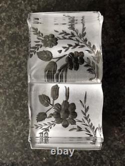Livre ouvert en cristal clair gravé de Saint Louis