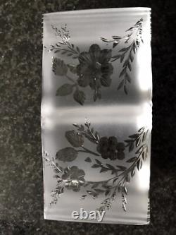 Livre ouvert en cristal clair gravé de Saint Louis