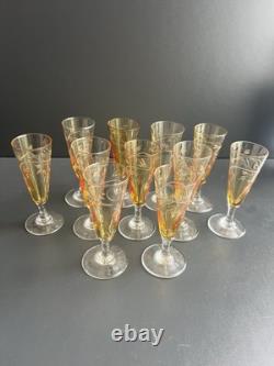 Lot 11 Verres A Liqueur En Cristal Gravé Saint Louis Baccarat
