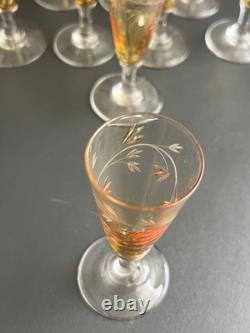 Lot 11 Verres A Liqueur En Cristal Gravé Saint Louis Baccarat