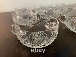 Lot 12 coupelles à dessert cristal de Saint Louis (prix des 12)
