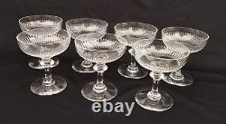 Lot 7 coupes a champagne cristal baccarat Saint louis Verres a pied