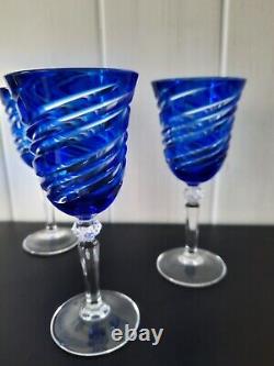 Lot De 6 Verres A Vin Blanc En Cristal Bleu Cobalt Style Saint Louis Baccarat