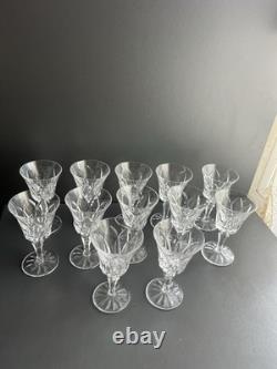 Lot de 12 Verres À Vin Rouge En Cristal Saint Louis Modèle Camargue