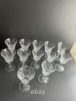 Lot de 12 Verres À Vin Rouge En Cristal Saint Louis Modèle Camargue