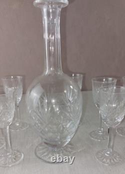 Lot de 14 verres à alcool + carafe, modèle Massenet, en cristal de Saint Louis