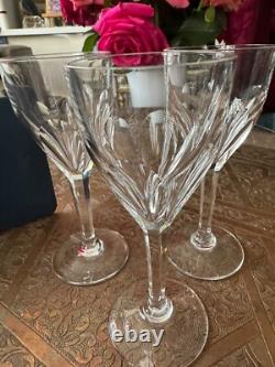Lot de 3 verres à vin Cristal Saint Louis modèle Bristol signés très bon état