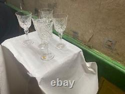 Lot de 5 verre a vin en cristal taille main non signer st louis ou autres