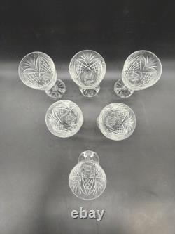 Lot de 6 verres à vin en cristal taillé style Saint-Louis Chantilly H. 18 cm