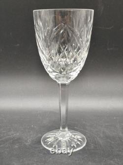 Lot de 6 verres à vin en cristal taillé style Saint-Louis Chantilly H. 18 cm