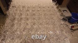 Lot de 75 verres en cristal forme conique cotes plates Baccacrat St Louis
