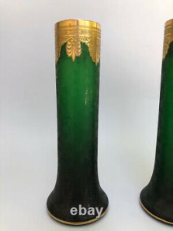 PAIRE DE VASES CRISTAL DE SAINT LOUIS MODELE NELLY VERT DORÉ H 20 cm