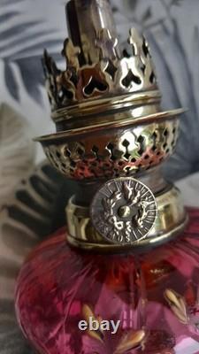 Paire d'ancienne lampe à pétrole de piano en cristal Saint-Louis ou Baccarat