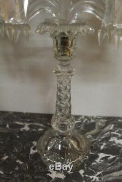 Paire de candelabres en cristal de baccarat saint louis