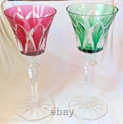 Paire de verres à vin en cristal Saint-Louis Modèle Camargue rouge et vert 20 cm