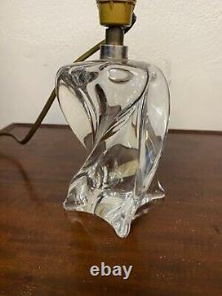Pied De Lampe En Cristal De Saint Louis Années 50 Forme Torsadée Et Signée