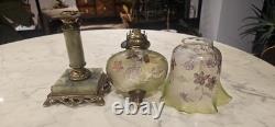 Rare Lampe A Petrole Réservoir Tulipe En Cristal De St Louis Ou Baccarat 1900