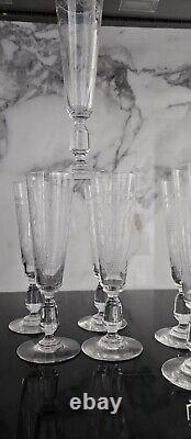Rare Serie De 8 Flutes A Champagne En Cristal Gravé Xixéme Baccarat Ou St Louis