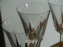 SAINT LOUIS 4 VERRES A VIN ROUGE BOURGOGNE EN CRISTAL MODELE CERDAGNE ht 16 cm