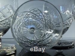 SAINT LOUIS 8 verres à pied forme Ballon modèle Tacite SIGNES