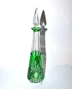 SAINT-LOUIS Carafe MOSELLE en cristal doublé Overlay vert taille 9408 H32cm