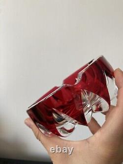 SAINT LOUIS Cendrier Ciselé Cristal Rouge Et Blanc diam. 15cm Made In France