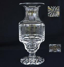 SAINT-LOUIS Grand Vase en Cristal Décor Gravé Acide Danseurs Grecs Signé