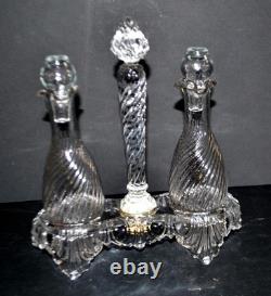 SAINT-LOUIS Huilier Vinaigrier en cristal moulé bambou torse signé 1900