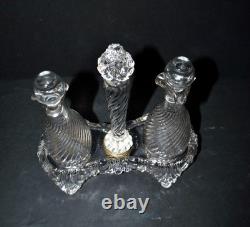 SAINT-LOUIS Huilier Vinaigrier en cristal moulé bambou torse signé 1900