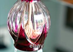 SAINT-LOUIS Lampe Berger en cristal taillé Améthyste. Époque Art déco