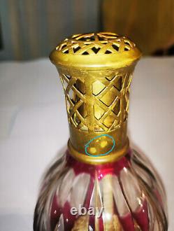 SAINT-LOUIS Lampe Berger en cristal taillé Améthyste. Époque Art déco