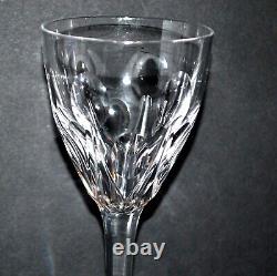 SAINT-LOUIS Lot 10 verres à vin blanc CRISTAL décor VIC perle ove biseau 13cm