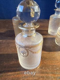 SAINT-LOUIS Lot 3 Flacons toilette + Poudrière CRISTAL givré doré Louis XVI