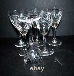 SAINT-LOUIS Lot 6 Verres à vin blanc Chantilly en cristal signé Saint-Louis H14